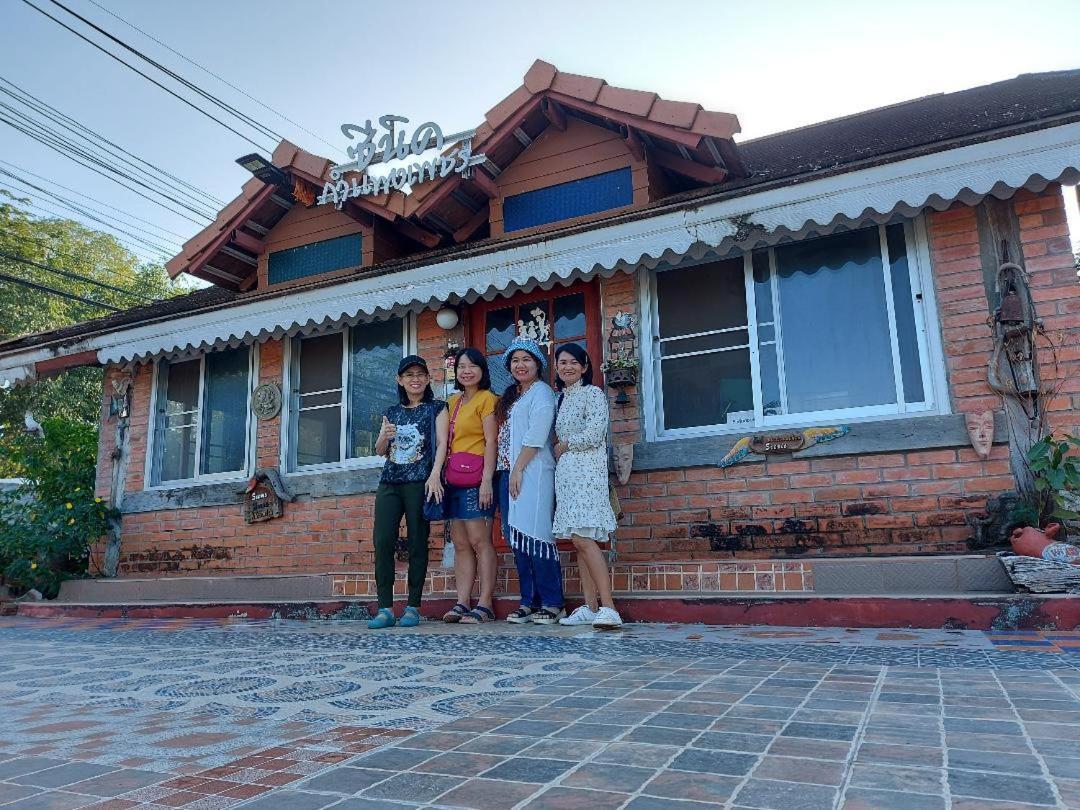 Scenic Riverside Resort Kamphaeng Phet Exterior foto