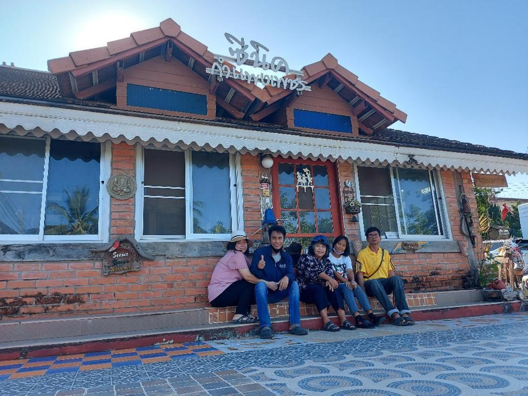 Scenic Riverside Resort Kamphaeng Phet Exterior foto
